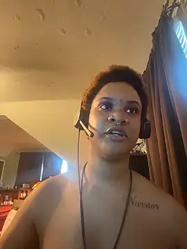 nickytheehawtie's cam snapshot