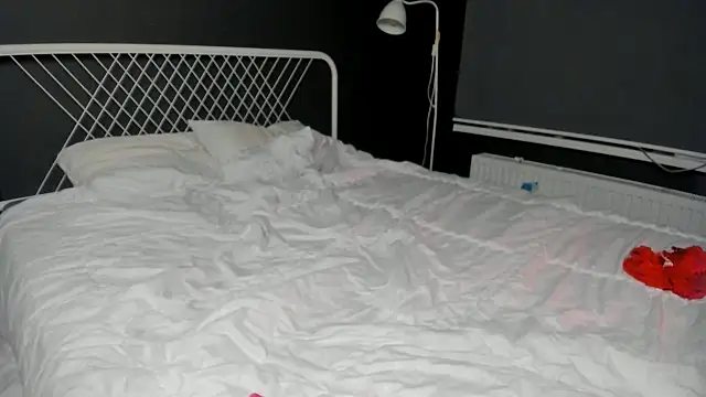 lovely_dovelyyy's cam snapshot