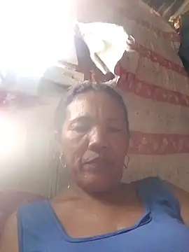 sara_milf777's cam snapshot