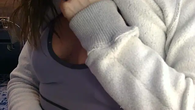 Sexyhottpunani's cam snapshot