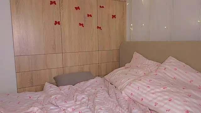 minigirl's cam snapshot