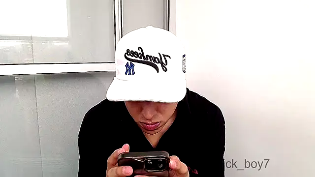 pipeynick live sex cam