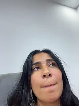 Meganmilk1 live sex cam