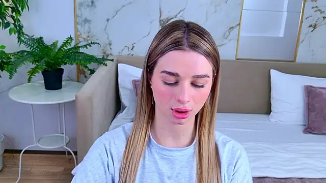 SweetyLicky's cam snapshot