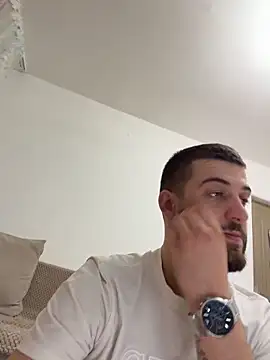 Pablo_Hornyguy95 live sex cam