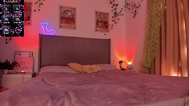 Whitekitty-exe live sex cam