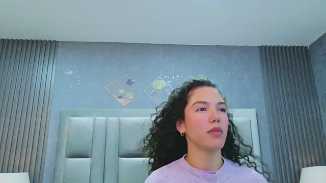 RoxanaAngel's cam snapshot