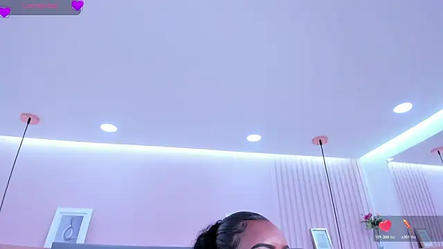 laia_fisher_'s cam snapshot