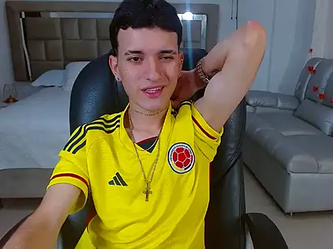 eroboyxox's cam snapshot