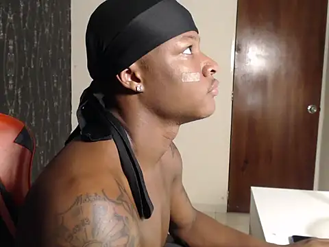 Alid_17's cam snapshot