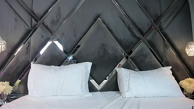 MaluDiaz live sex cam