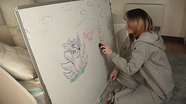 HattieGenualdi's cam snapshot