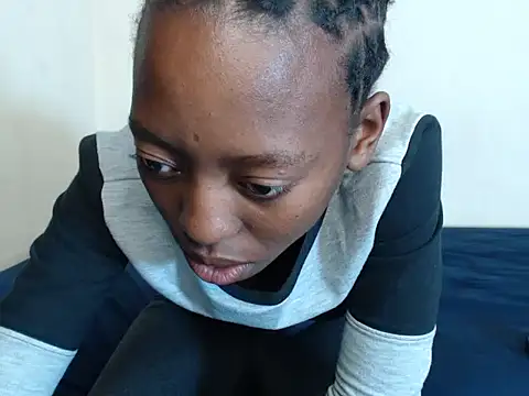 DarkPreddyBae's cam snapshot