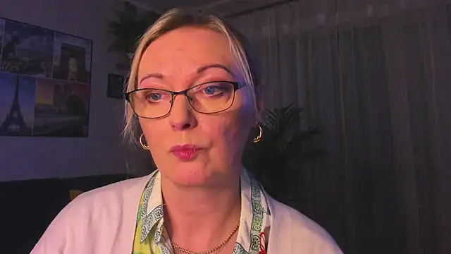 vanessa_chat's cam snapshot