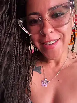 mariposapontiak420's cam snapshot