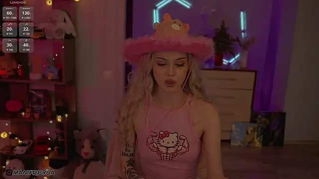 ManiFreyja live sex cam
