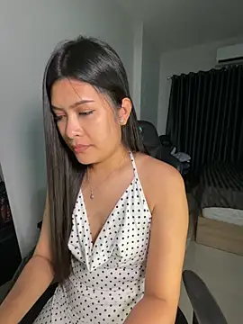 NaughtyKK_'s cam snapshot