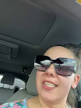 lickablelynn87's cam snapshot