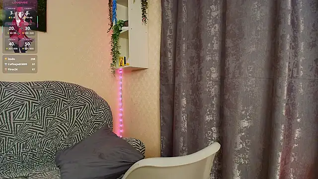 Erinn_Sky's cam snapshot