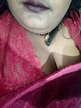 DIVYA_JI8's cam snapshot