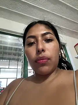 emmyjhonson07 live sex cam