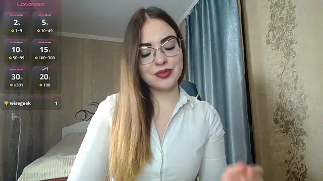 Leila_Kissyu's cam snapshot