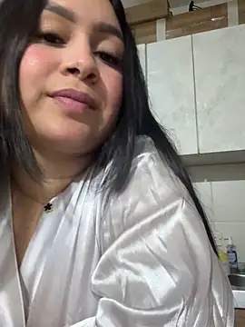 Pretty_Isadora's cam snapshot