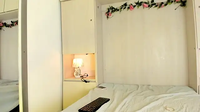 KendallRosse1's cam snapshot