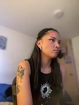 baby_lizy's cam snapshot