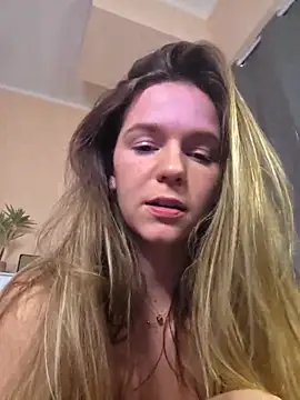 lucie_mehott live sex cam