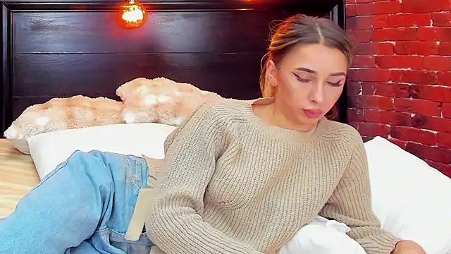 ChristynaRoss live sex cam