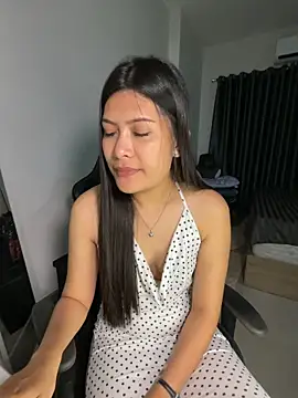 NaughtyKK_'s cam snapshot