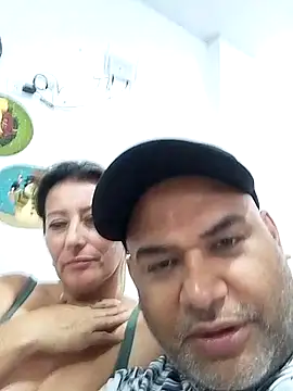 wessAndSandri live sex cam