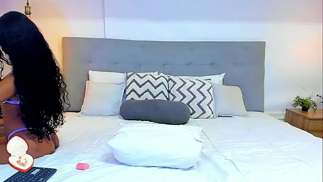 KelaniSilva live sex cam