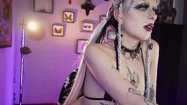 insania_9999_ live sex cam