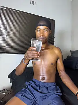 Boytoy_BigD live sex cam