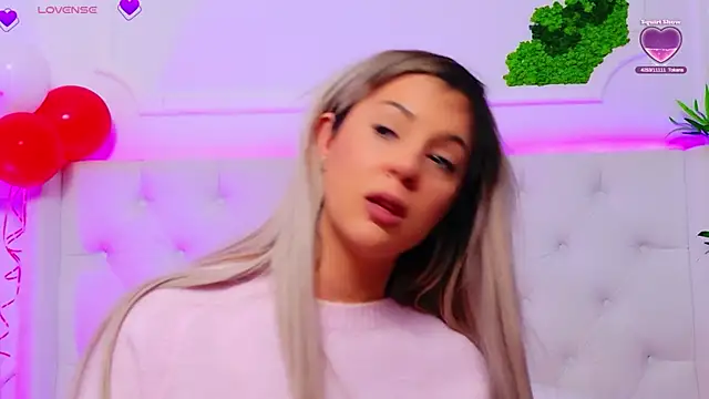 AriannaSins live sex cam