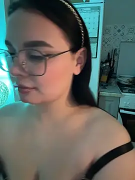 MoziRixis's cam snapshot