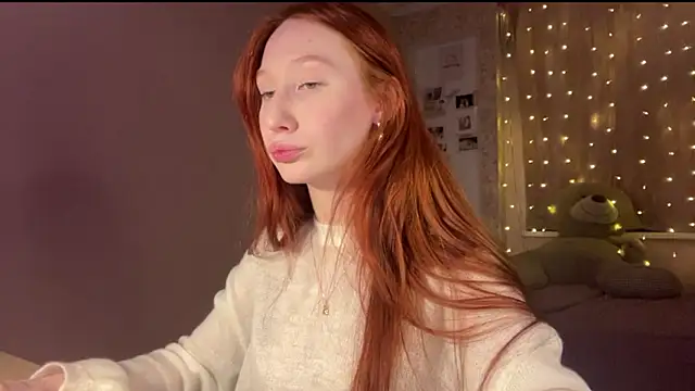 stella_foxi's cam snapshot