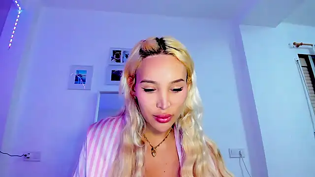 _viioletweekend_ live sex cam