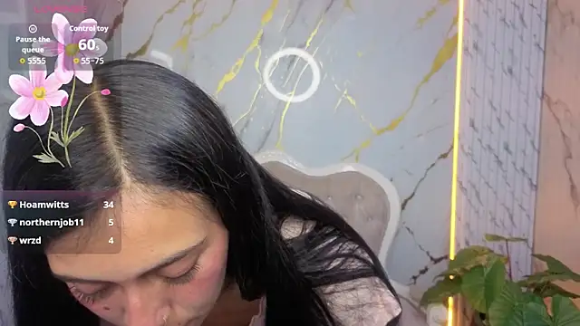 Abby1_b_'s cam snapshot