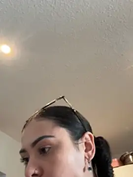 daniella_monroe's cam snapshot