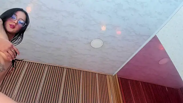 Princess_Violett's cam snapshot