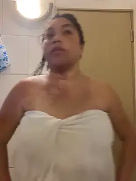 WhiteWomen's cam snapshot