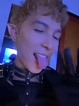 Conny_latino live sex cam