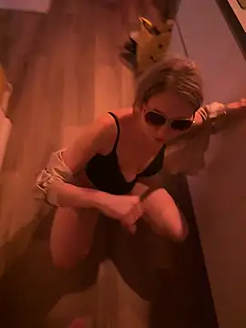 hottogetherNL live sex cam