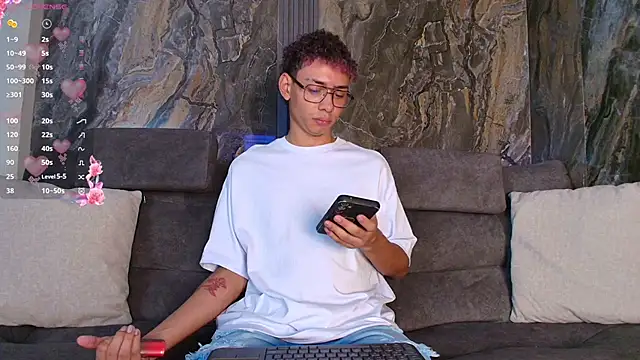 Daviid_laidd live sex cam