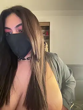 Hot-Sarah-arab live sex cam