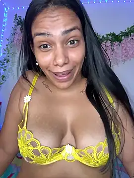 ArielleMillerr- live sex cam