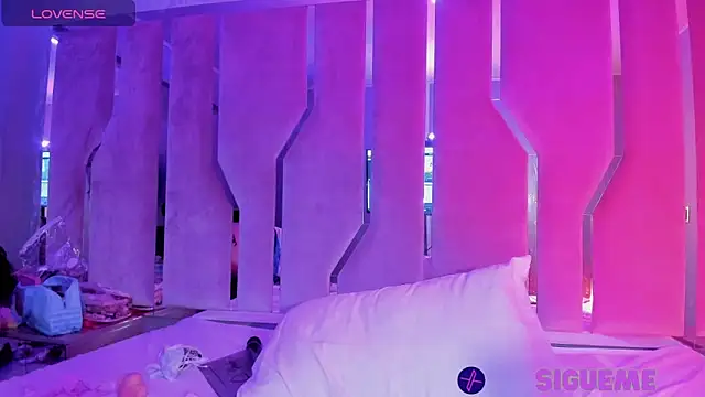 SOOLSTOONE's cam snapshot